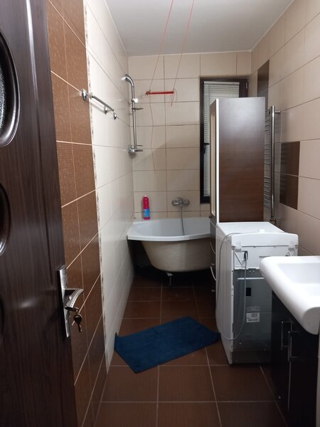 Piata Sudului, Oltenitei, strada Anton Bacalbasa.