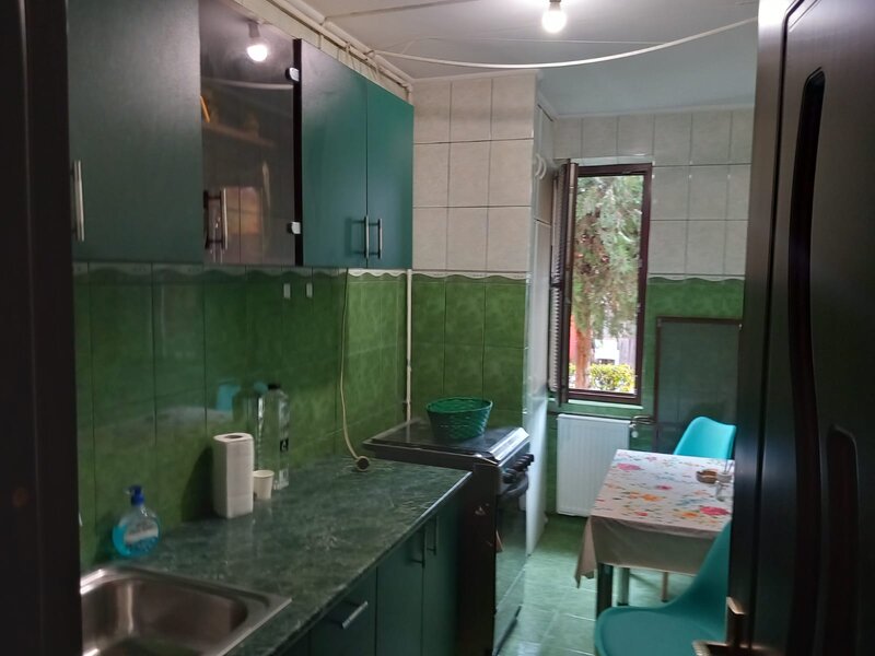 Piata Sudului, Oltenitei, strada Anton Bacalbasa.