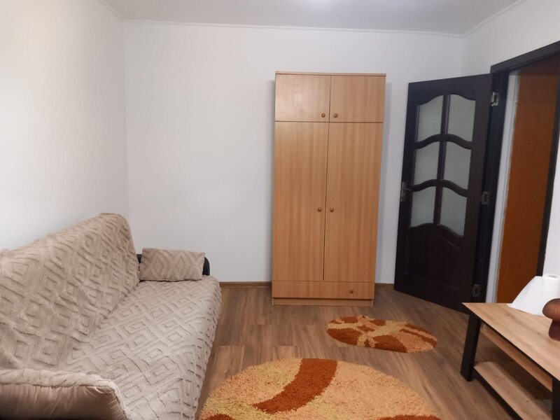 Piata Sudului, Oltenitei, strada Anton Bacalbasa.